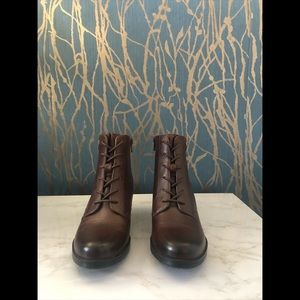 Clarks Hollis Jasmine Bootie